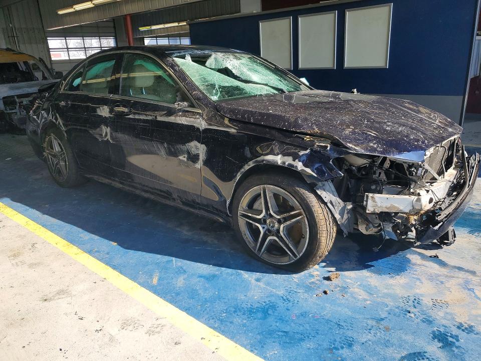 Продажа на аукционе авто 2020 Mercedes-benz C, vin: 55SWF8EB7LU326805, номер лота: 76324355