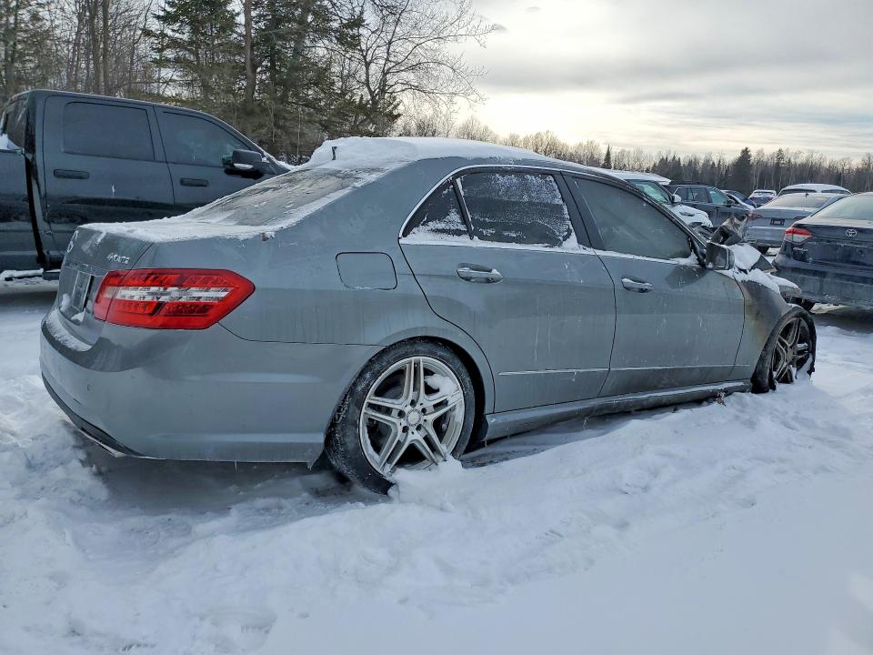2011 Mercedes-benz E მანქანა იყიდება აუქციონზე, vin: WDDHF9AB6BA466590, აუქციონის ნომერი: 74840835