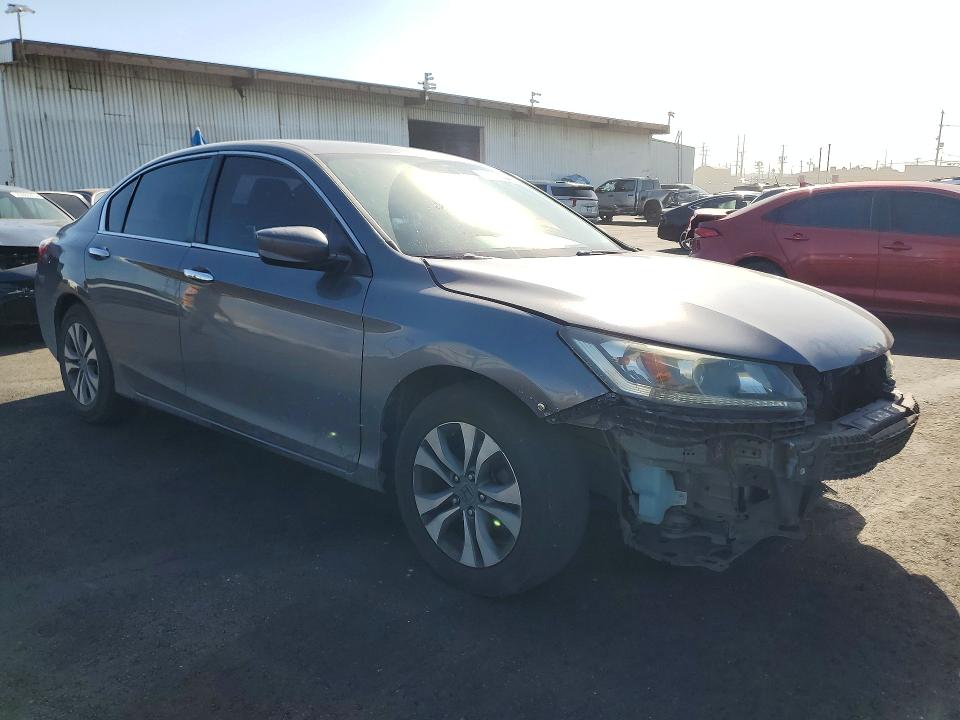 Auction sale of the 2015 Honda Accord, vin: 1HGCR2F34FA261426, lot number: 75513355