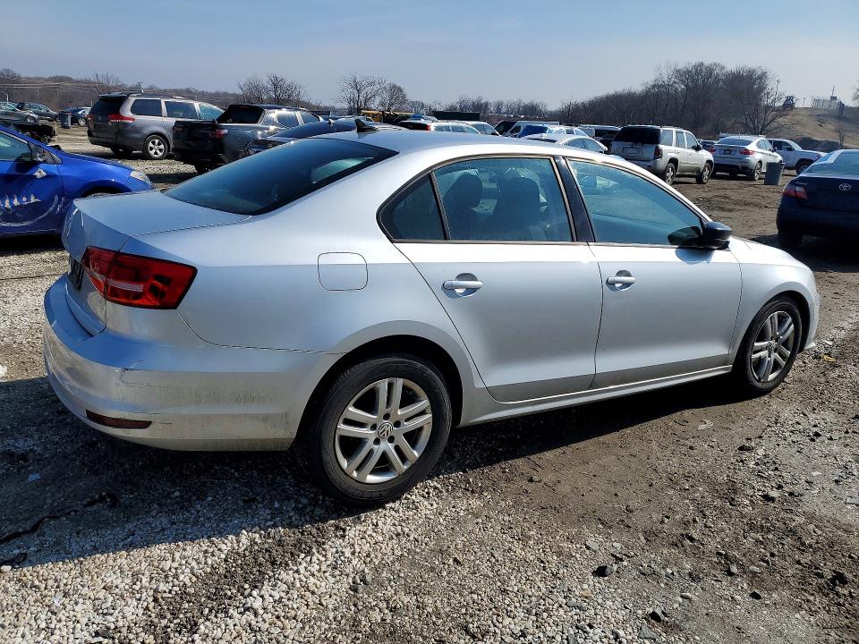 79164745 :رقم المزاد ، 3VW2K7AJXFM205122 vin ، 2015 Volkswagen Jetta مزاد بيع