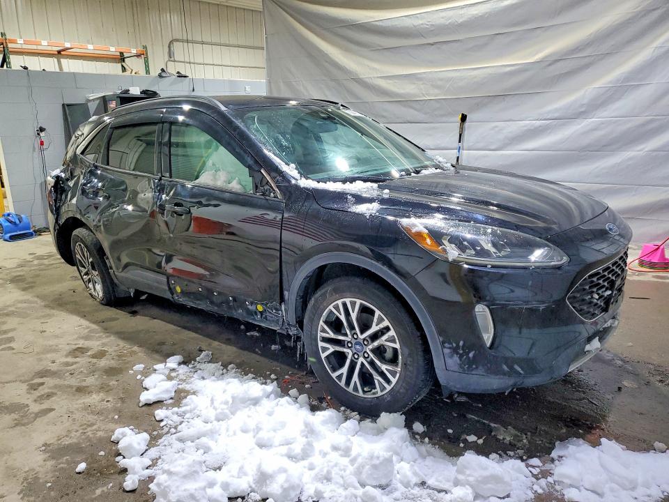 Auction sale of the 2020 Ford Escape, vin: 1FMCU9H67LUA14646, lot number: 75947875