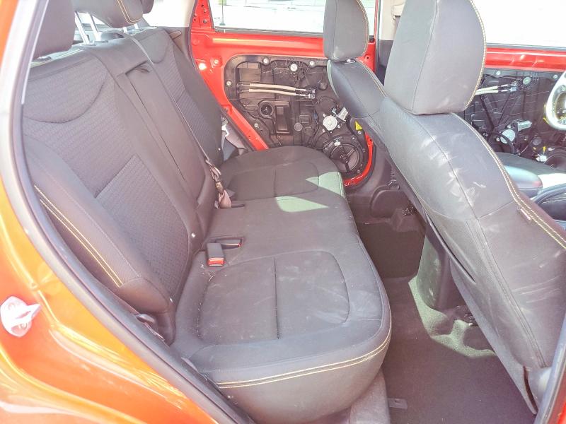 2014 Kia Soul მანქანა იყიდება აუქციონზე, vin: KNDJP3A51E7732390, აუქციონის ნომერი: 78412435