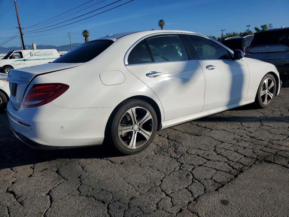 Продажа на аукционе авто 2017 Mercedes-benz E 300 4mat, vin: WDDZF4KB8HA098329, номер лота: 75369855