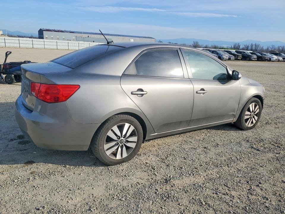 Продажа на аукционе авто 2010 Kia Forte, vin: KNAFU4A2XA5162726, номер лота: 76396375