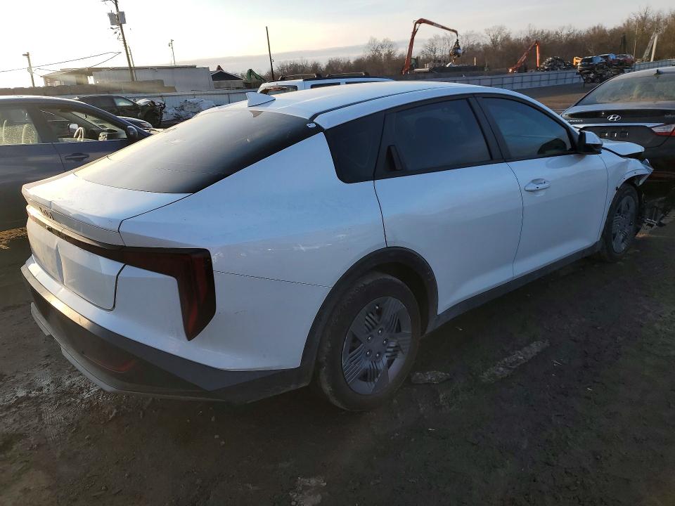 Продаж на аукціоні авто 2025 Kia K4, vin: 3KPFT4DE5SE083174, номер лоту: 76905815