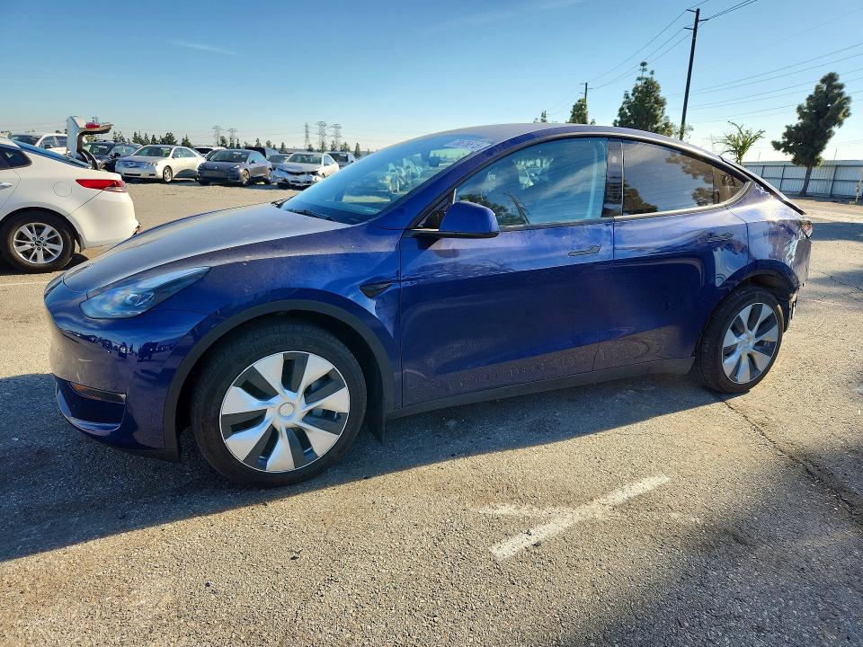 78676615 :رقم المزاد ، 7SAYGDEE0RF054524 vin ، 2024 Tesla Model Y مزاد بيع