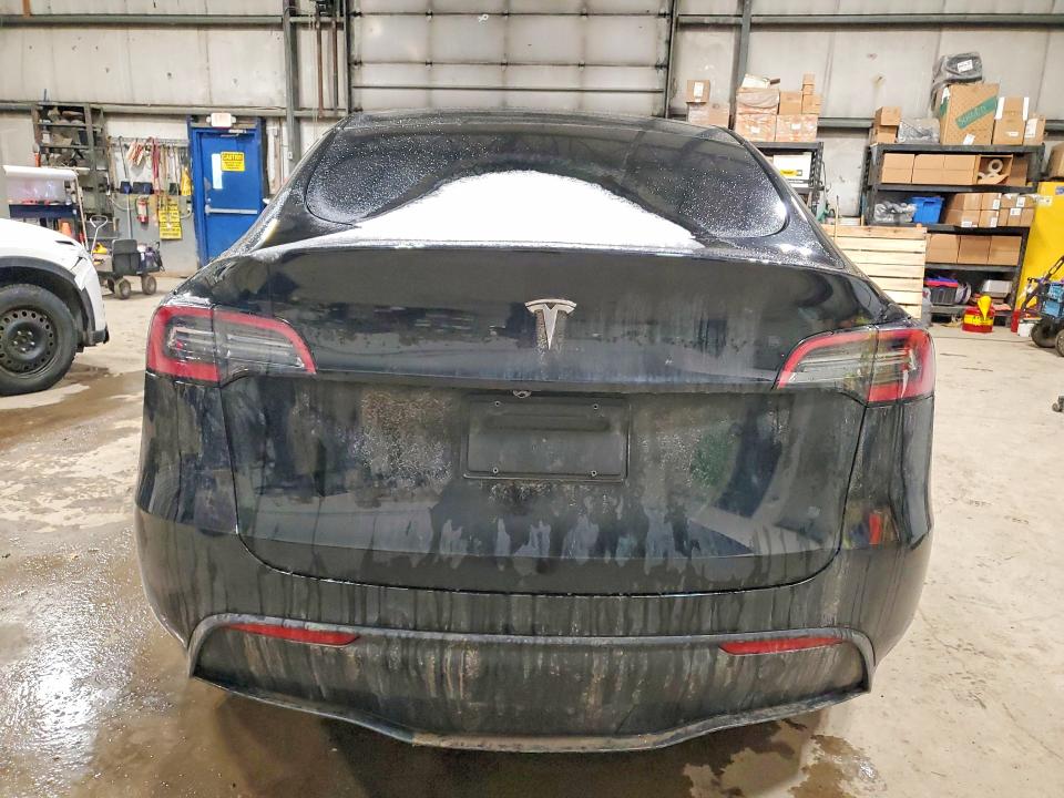 77228665 :رقم المزاد ، 7SAYGDED1RF096014 vin ، 2024 Tesla Model Y مزاد بيع