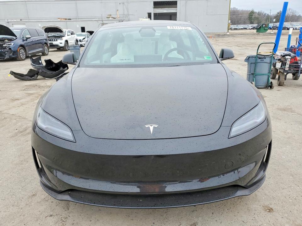 78111115 :رقم المزاد ، 5YJ3E1ET4SF122436 vin ، 2025 Tesla Model 3 مزاد بيع