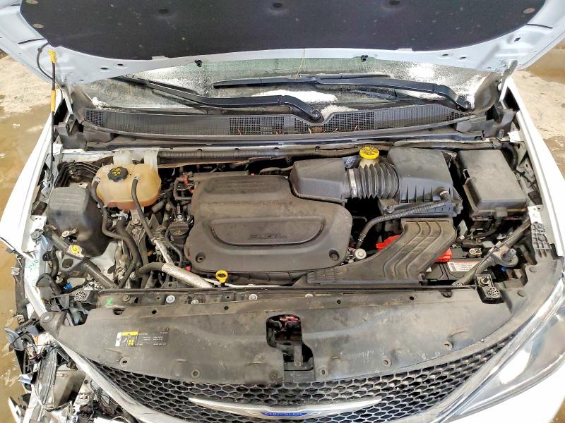 Продажа на аукционе авто 2019 Chrysler Pacifica, vin: 2C4RC1BG0KR721183, номер лота: 75718585