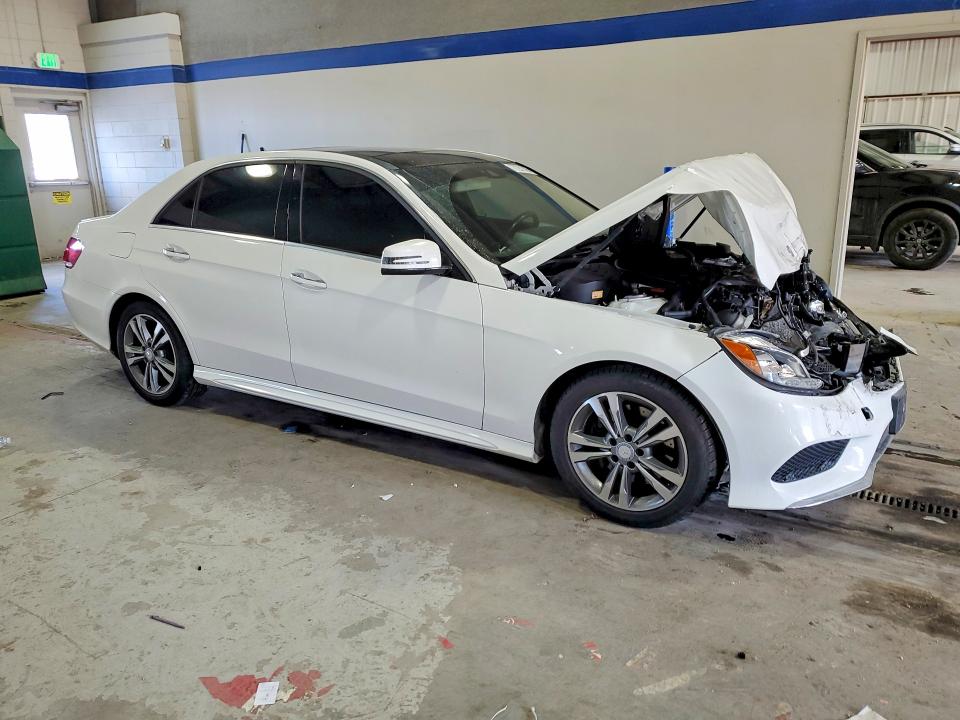 77251385 :رقم المزاد ، WDDHF8JB1EA875871 vin ، 2014 Mercedes-benz E مزاد بيع