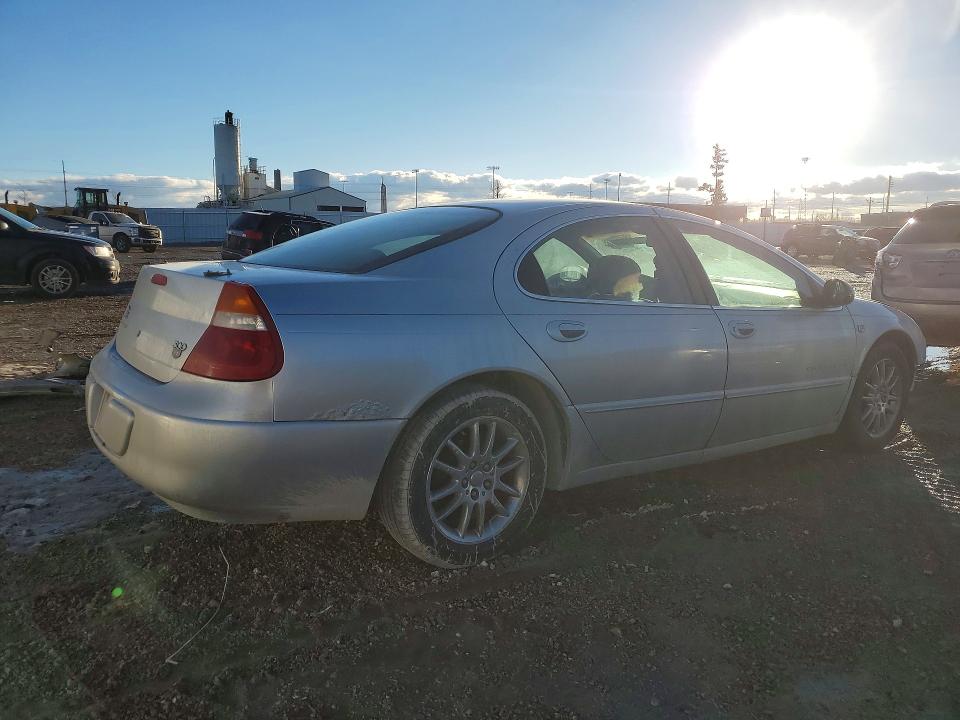 76541775 :رقم المزاد ، 2C3HE66G41H599532 vin ، 2001 Chrysler 300m مزاد بيع