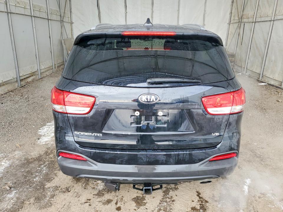 2018 Kia Sorento მანქანა იყიდება აუქციონზე, vin: 5XYPGDA56JG399990, აუქციონის ნომერი: 76640975