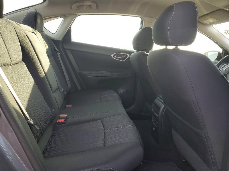 76733555 :رقم المزاد ، 3N1AB7AP9JL624874 vin ، 2018 Niss Sentra Sv مزاد بيع