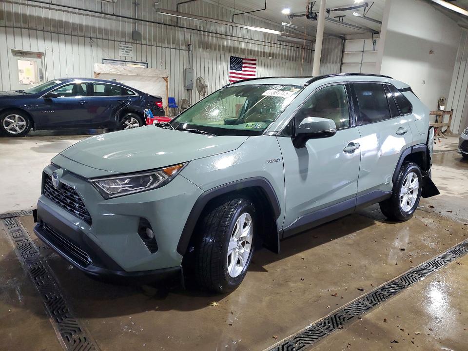 Aukcja sprzedaży 2021 Toyota Rav4, vin: JTMRWRFV1MD114911, numer aukcji: 77361755