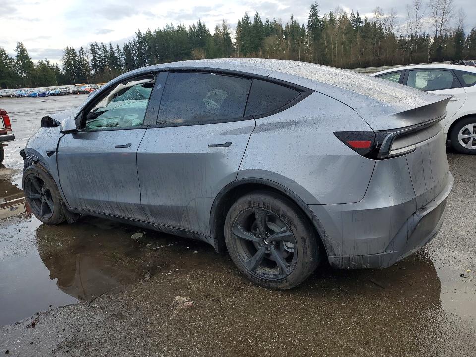 2026 Tesla Model Y მანქანა იყიდება აუქციონზე, vin: 7SAYGDEE8TF426702, აუქციონის ნომერი: 77808005