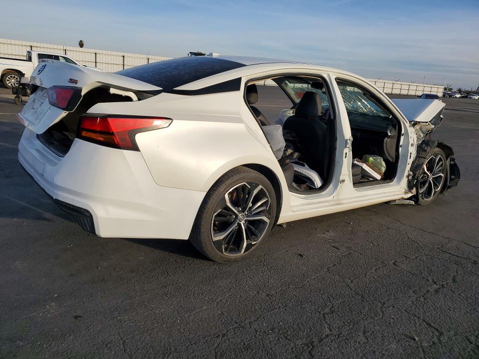 78901205 :رقم المزاد ، 1N4BL4CV1PN387403 vin ، 2023 Nissan Altima مزاد بيع
