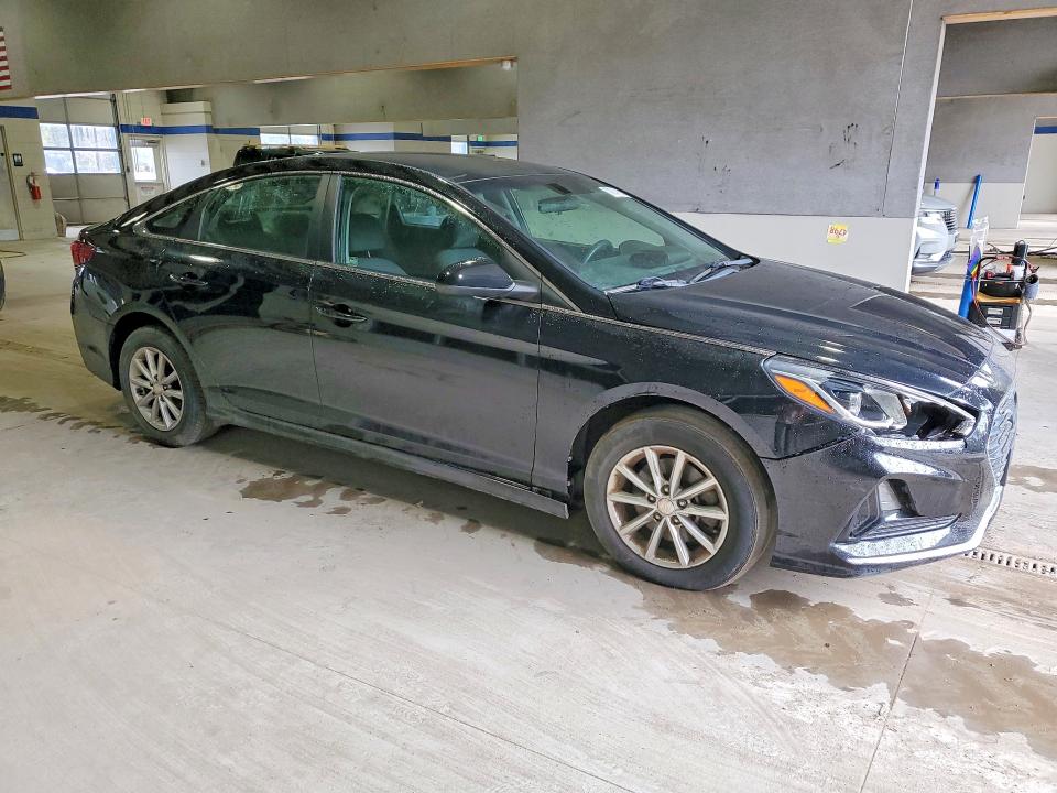 77614165 :رقم المزاد ، 5NPE24AF1JH726576 vin ، 2018 Hyundai Sonata Se مزاد بيع