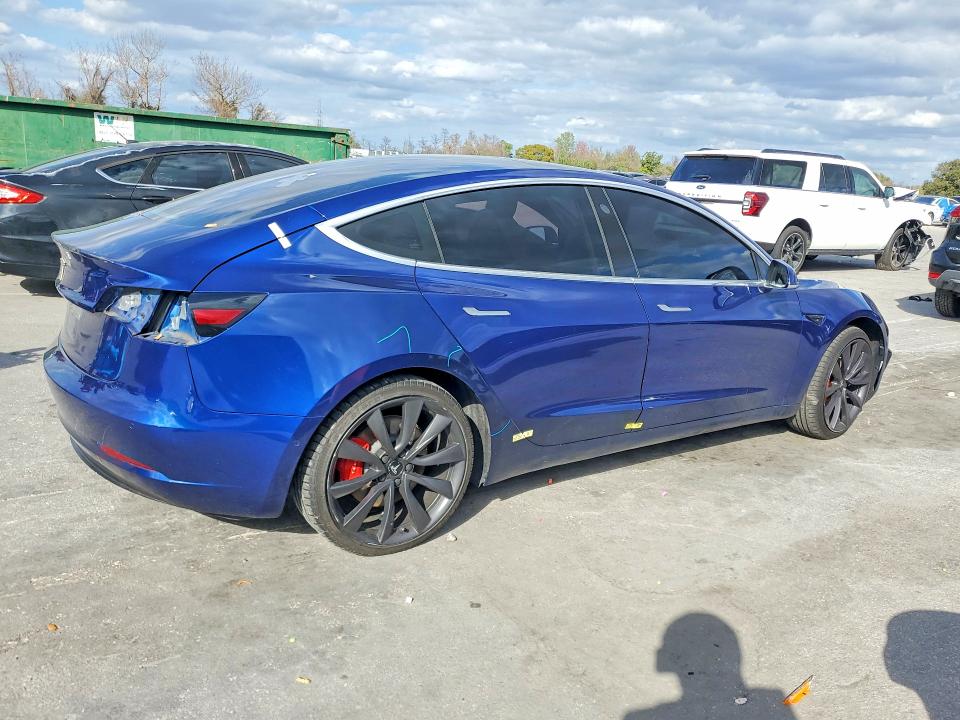 77301515 :رقم المزاد ، 5YJ3E1EC3LF796482 vin ، 2020 Tesla Model 3 مزاد بيع