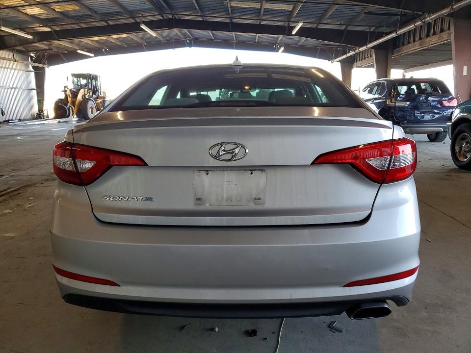 Продажа на аукционе авто 2015 Hyundai Sonata, vin: 5NPE24AF2FH043857, номер лота: 74511045