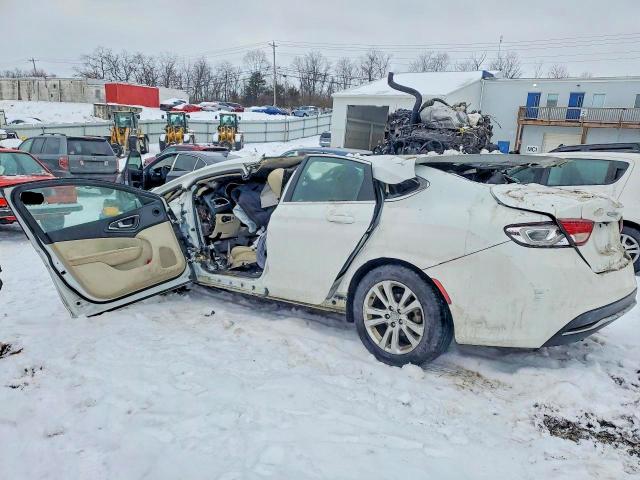 Aukcja sprzedaży 2015 Chrysler 200, vin: 1C3CCCAB5FN652571, numer aukcji: 75581485
