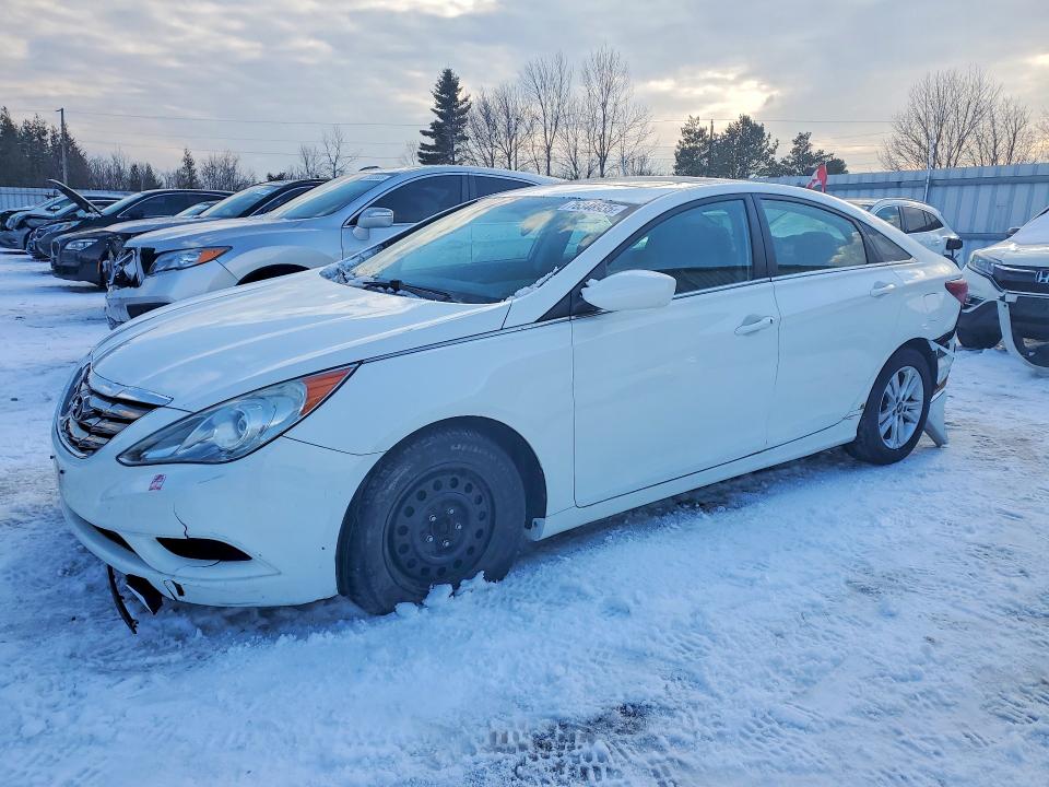 2011 Hyundai Sonata მანქანა იყიდება აუქციონზე, vin: 5NPEB4AC3BH262049, აუქციონის ნომერი: 76348935