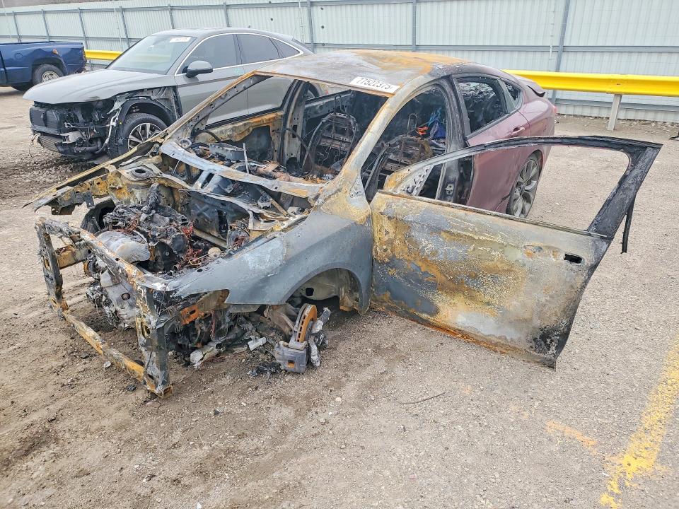 Продажа на аукционе авто 2015 Chrysler 200, vin: 1C3CCCBBXFN529217, номер лота: 77522375