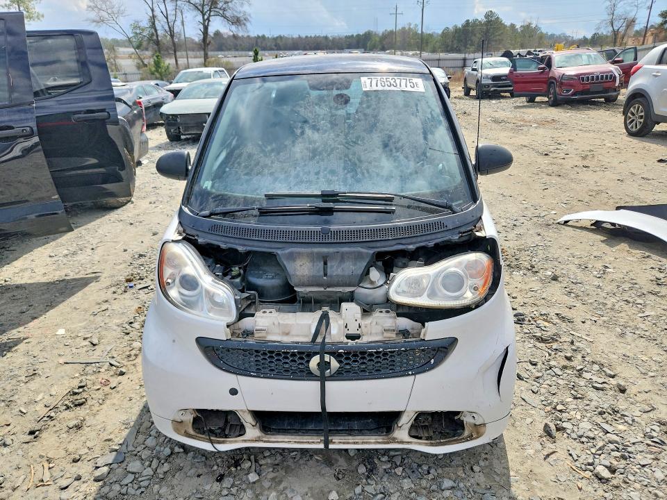 Продажа на аукционе авто 2015 Smart Fortwo, vin: WMEEJ3BA3FK814300, номер лота: 77653775