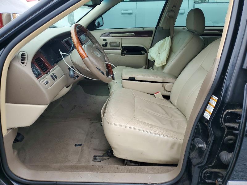 2003 Lincoln Town Car მანქანა იყიდება აუქციონზე, vin: 1LNHM83W13Y630827, აუქციონის ნომერი: 78449875