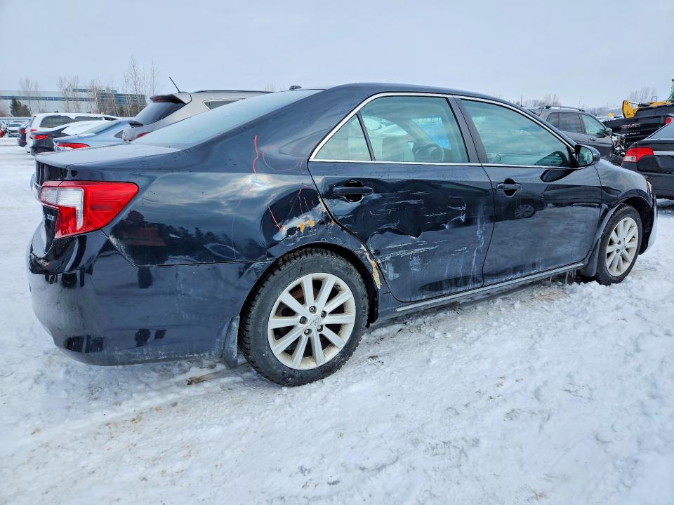 2014 Toyota Camry მანქანა იყიდება აუქციონზე, vin: 4T1BF1FK3EU765687, აუქციონის ნომერი: 78292995
