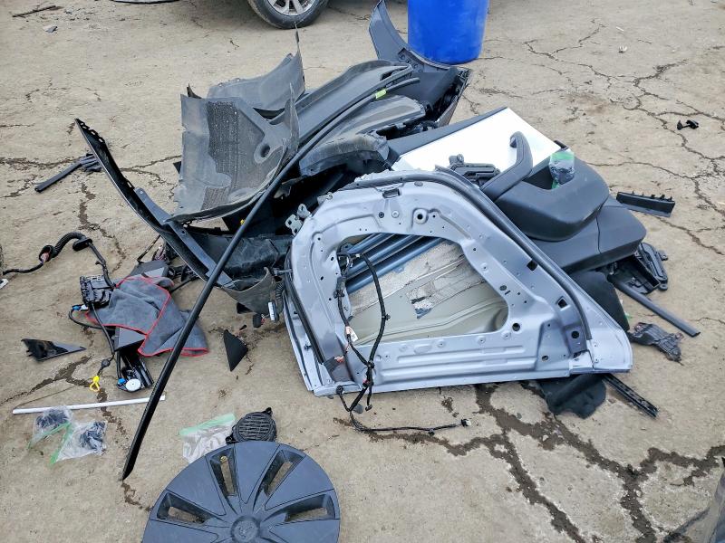 75825445 :رقم المزاد ، 5YJ3E1EA8SF063342 vin ، 2025 Tesla Model 3 مزاد بيع
