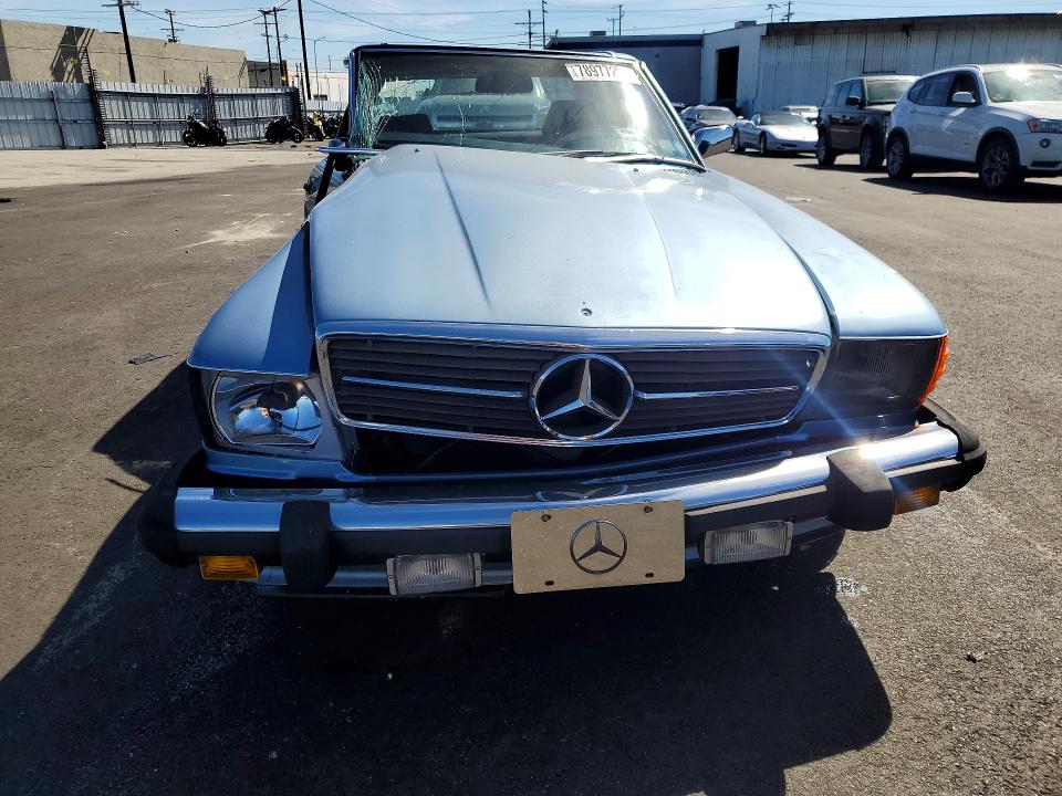 78977265 :رقم المزاد ، WDBBA48D6HA064052 vin ، 1987 Mercedes-benz 560 مزاد بيع