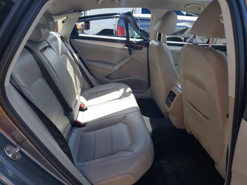 77592155 :رقم المزاد ، 1VWLA7A30KC002387 vin ، 2019 Volkswagen Passat مزاد بيع