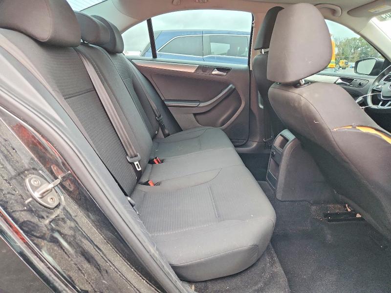 Продажа на аукционе авто 2015 Volkswagen Jetta, vin: 3VWD17AJ6FM237772, номер лота: 76869365