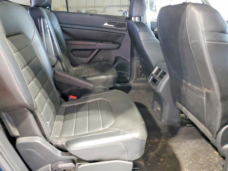 77124575 :رقم المزاد ، 1V2NR2CA2KC603866 vin ، 2019 Volkswagen Atlas مزاد بيع