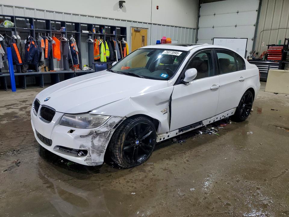 75073895 :رقم المزاد ، WBAPK5C5XBF127316 vin ، 2011 Bmw 328 مزاد بيع