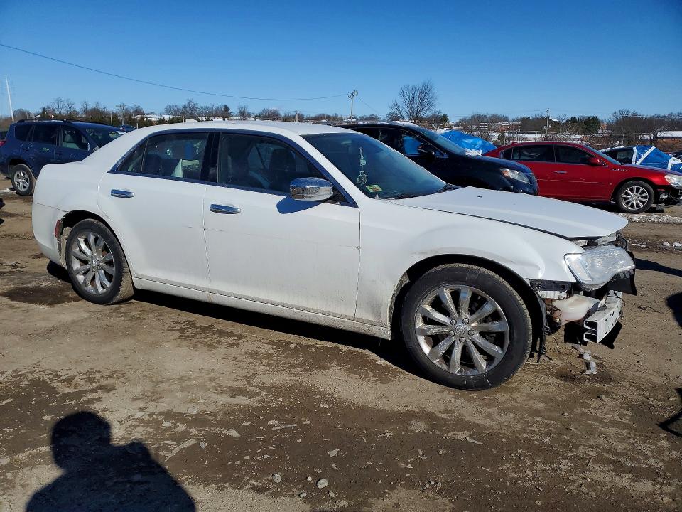 2017 Chrysler 300 მანქანა იყიდება აუქციონზე, vin: 2C3CCARG8HH614543, აუქციონის ნომერი: 75044255