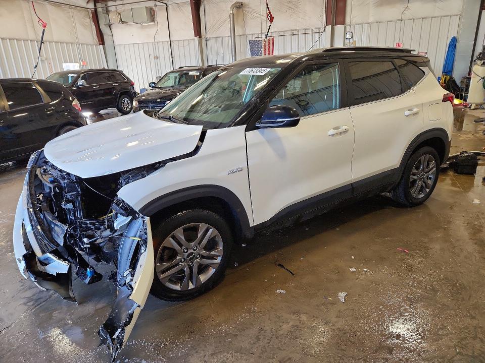 77613345 :رقم المزاد ، KNDEUCAA5P7353970 vin ، 2023 Kia Seltos مزاد بيع