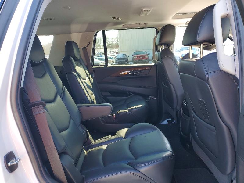 Продажа на аукционе авто 2018 Cadillac Escalade, vin: 1GYS4BKJ4JR214625, номер лота: 74967945