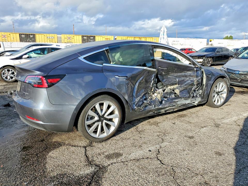 Продажа на аукционе авто 2020 Tesla Model 3, vin: 5YJ3E1EB7LF744554, номер лота: 78340265