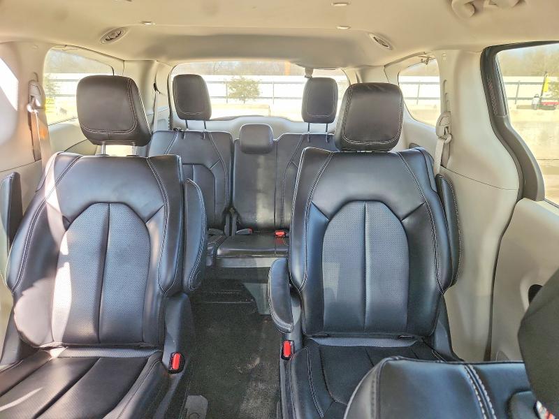 Продажа на аукционе авто 2023 Chrysler Pacifica, vin: 2C4RC1L76PR598995, номер лота: 77136745
