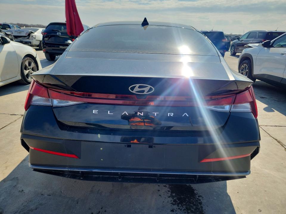 Продажа на аукционе авто 2025 Hyundai Elantra Se, vin: KMHLL4DG7SU002533, номер лота: 76069925