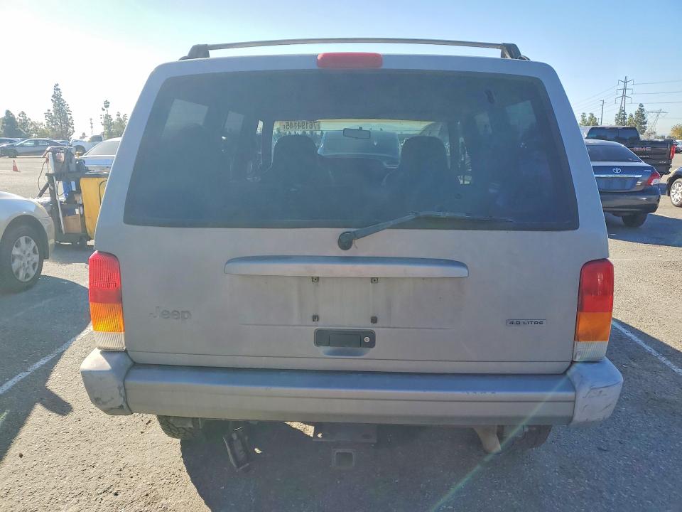 Продажа на аукционе авто 2000 Jeep Cherokee, vin: 1J4FT48S2YL188040, номер лота: 76194145