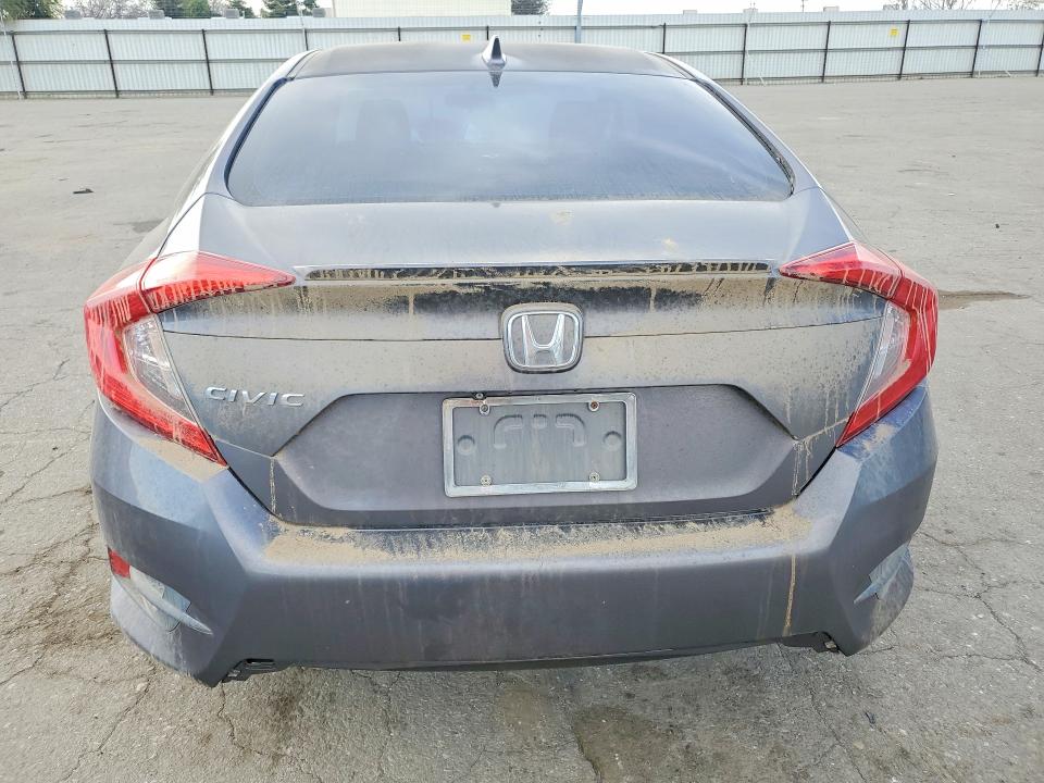Продажа на аукционе авто 2017 Honda Civic, vin: 2HGFC1F36HH638366, номер лота: 75988055