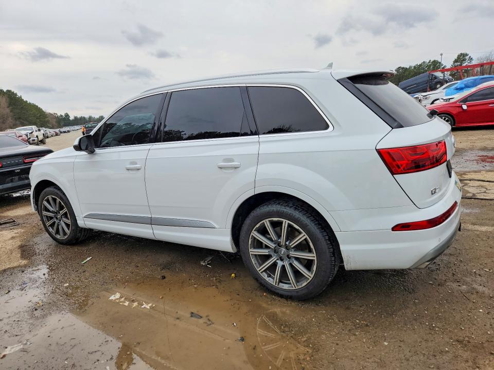 Продажа на аукционе авто 2019 Audi Q7, vin: WA1LAAF70KD013969, номер лота: 76356455