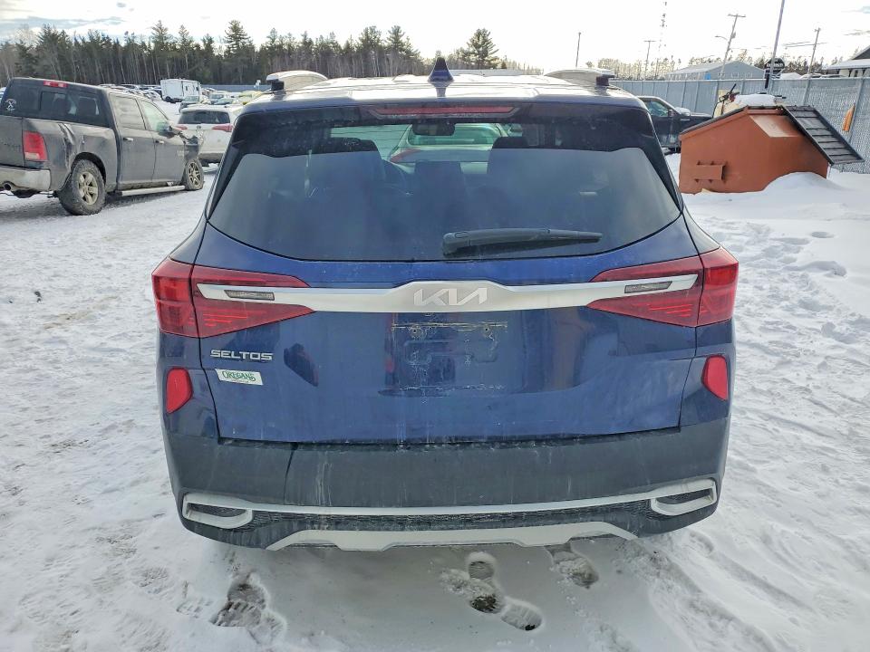 2023 Kia Seltos მანქანა იყიდება აუქციონზე, vin: KNDEUCAA7P7435425, აუქციონის ნომერი: 76201195
