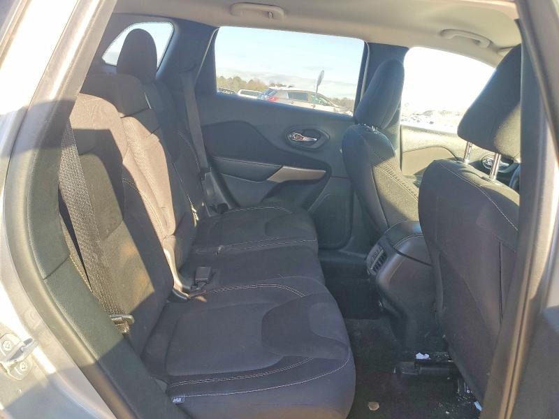 Продаж на аукціоні авто 2017 Jeep Cherokee, vin: 1C4PJLCB5HD221902, номер лоту: 76061115
