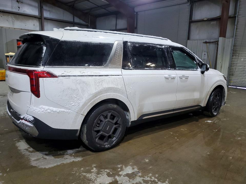 Продажа на аукционе авто 2025 Kia Carnival, vin: KNDNE5K30S6454485, номер лота: 76735215