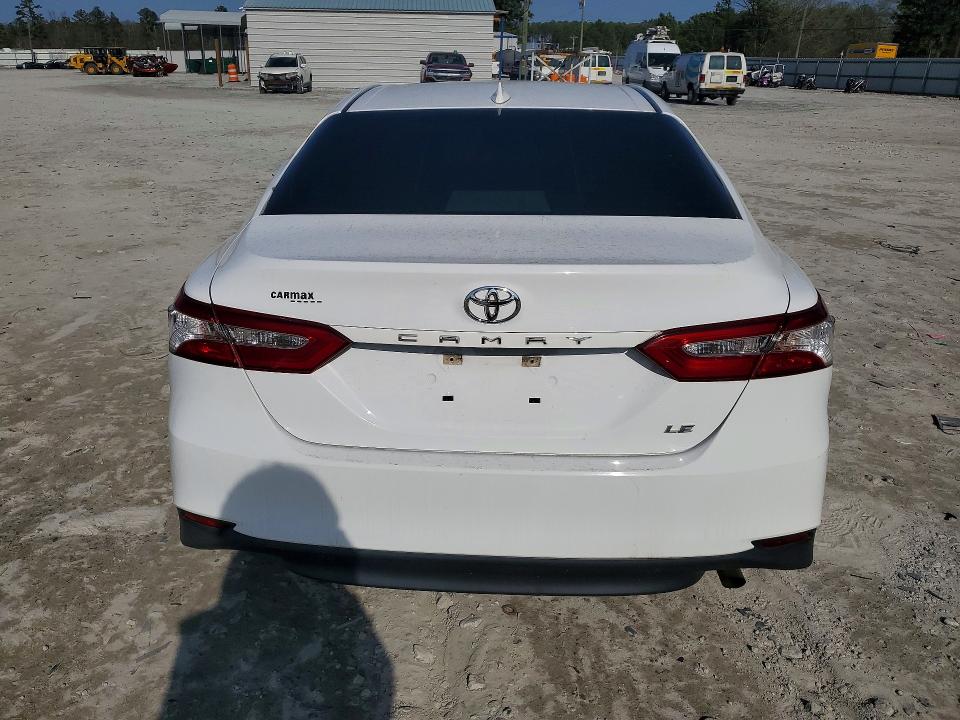 78331415 :رقم المزاد ، 4T1B11HK1KU822430 vin ، 2019 Toyota Camry مزاد بيع