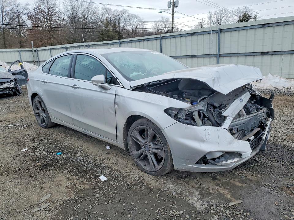 Продажа на аукционе авто 2018 Ford Fusion, vin: 3FA6P0VP4JR183003, номер лота: 76919305