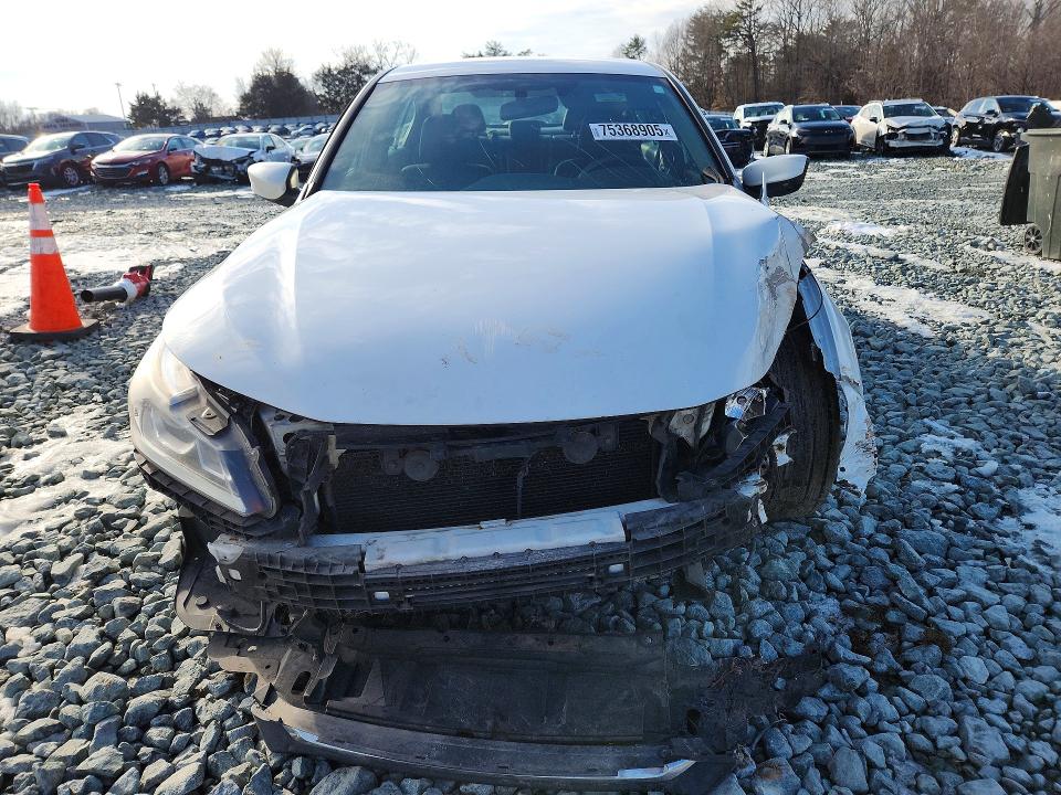 Продаж на аукціоні авто 2017 Honda Accord, vin: 1HGCR2F11HA079751, номер лоту: 75368905